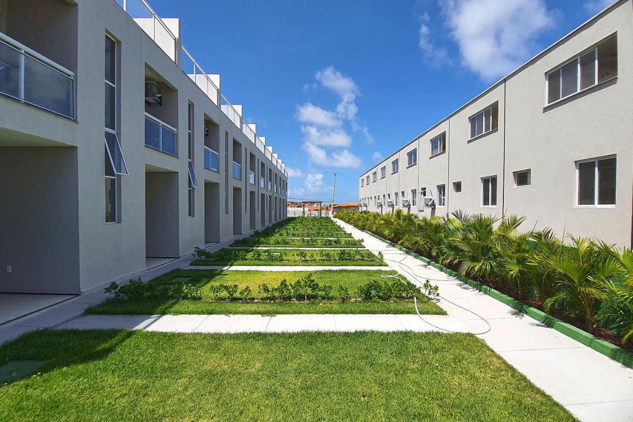 Beach Townhouses #C07 - Com Jacuzzi Por Carpediem Акірас Екстер'єр фото